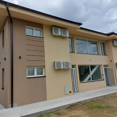 Novel S&s Apartament Veliko Gradište