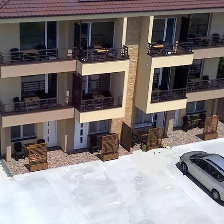 Apartment Novel S&s